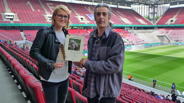 Saskia Bartusiak und Stefan Brücher im Kölner Rheinenergie-Stadion © Tina Theune