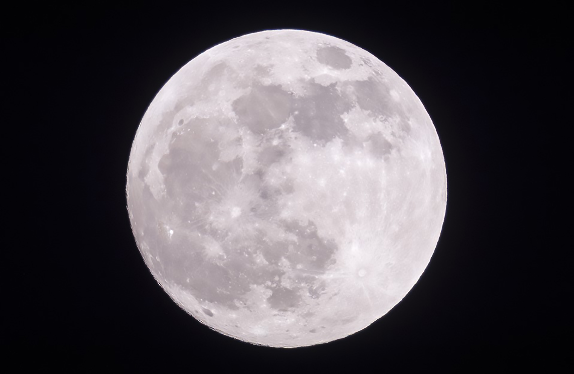 Vollmond © www.wunderbare-erde.de